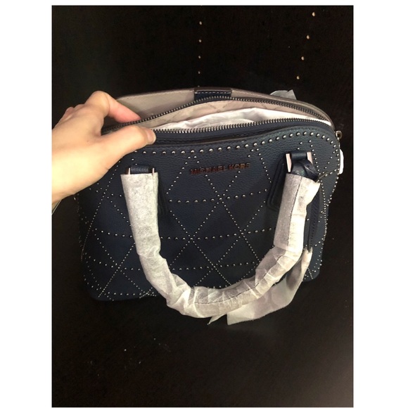 💥💥New ADELE MK bag! MAKE YOUR OFFER—- SOLD‼️‼️‼️ - Picture 3 of 3